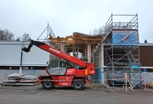 Ger&uuml;st vor dem Waldbadeingang bei den Abrissarbeiten